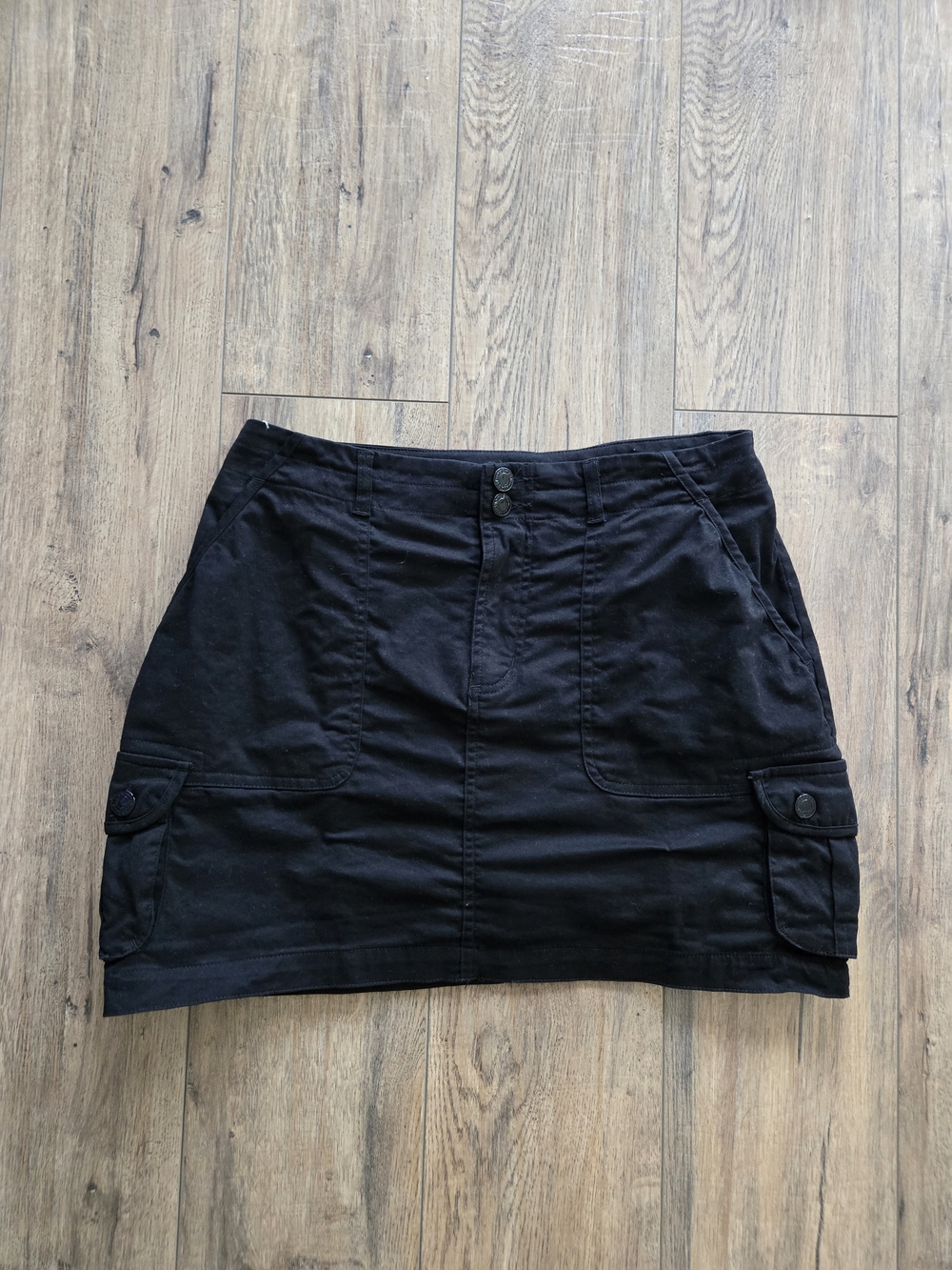 Klassy Network Cargo Skorts Size M